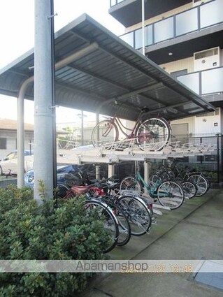 ＡＲＣＯＢＡＬＥＮＯ　ＯＳＨＩＡＧＥ　ＥＡＳＴ[1K/25.73m2]の駐車場