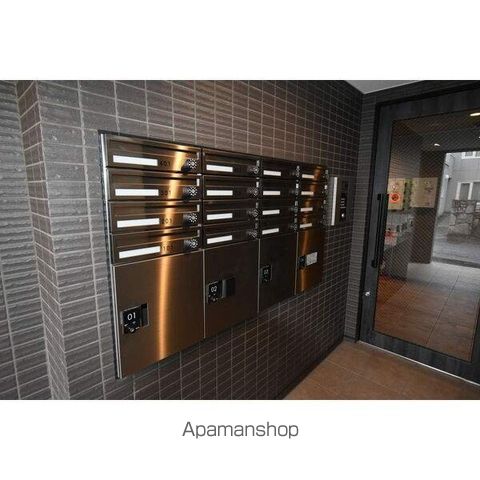 レクスベイル平岸の玄関写真