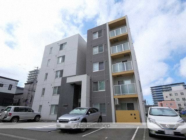 カーム19の外観写真