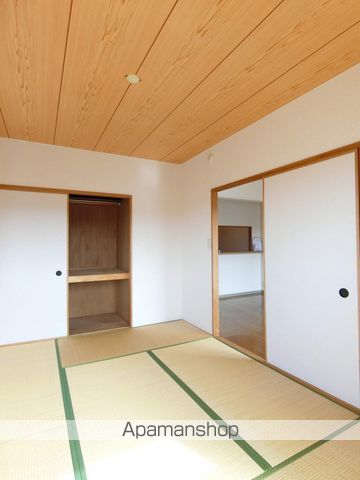 マンション東亜の内装写真