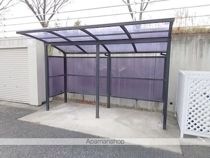 フォレスト・マルミ[3LDK/65.46m2]の共用部1