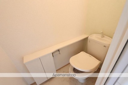 メゾンソレイユ　Ａ棟[3LDK/85.86m2]のトイレ