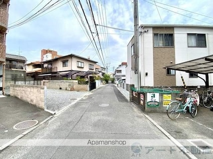 ブルーミングローズ[1K/26.77m2]の外観5