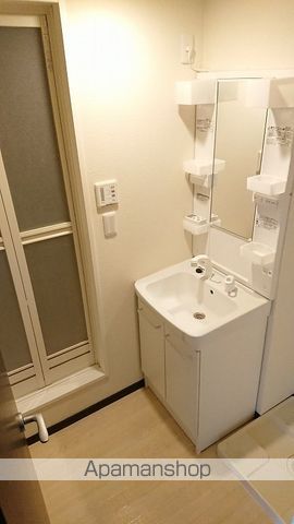 レオパレストリニティコート諏訪の内装写真