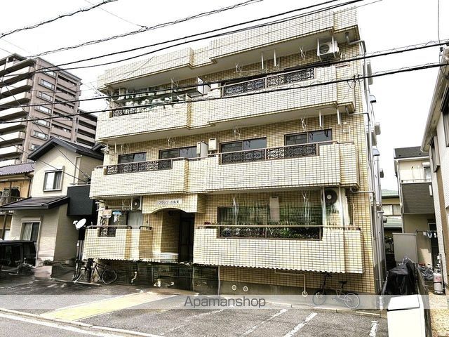 フラッツ吉島東の外観写真
