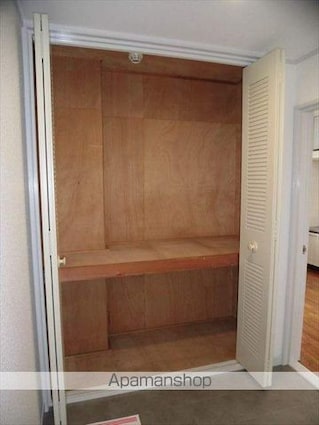 コスモ栄谷　２１０号[1R/25.4m2]の収納