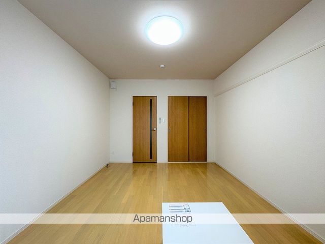 クレイノコンフォール杭瀬北新町の内装写真
