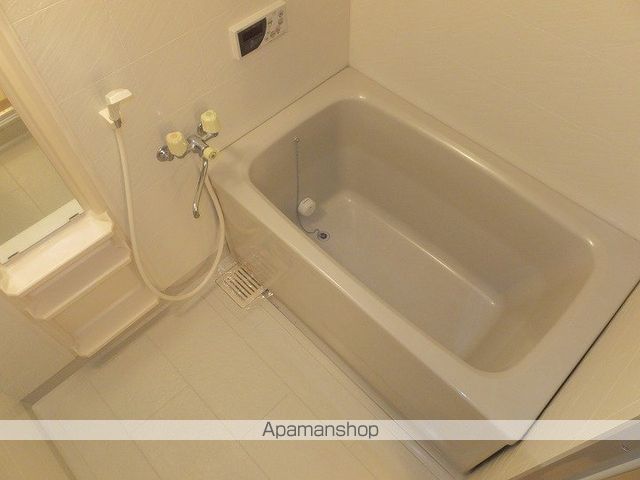ロイヤルガーデンの内装写真