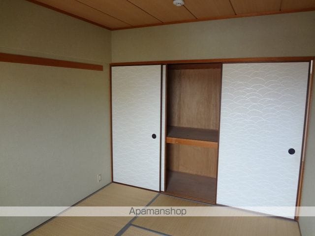レジョンドール鶴見緑地の内装写真