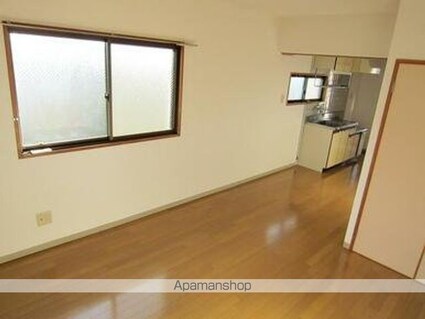 オカモトハイツ（西町）[1R/23.65m2]のリビング・居間