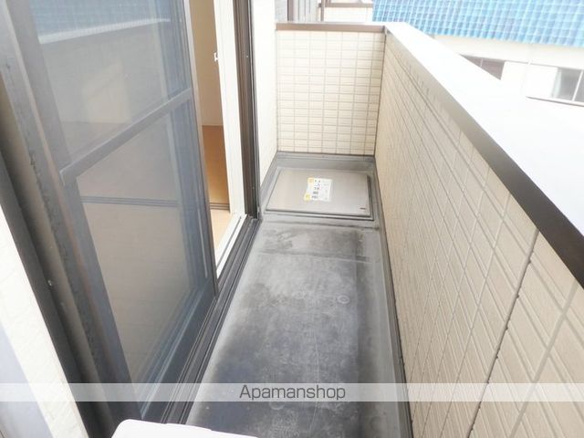 VILLA ETUDE COURTの内装写真