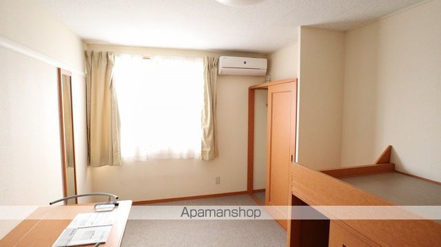 レオパレス国府の内装写真
