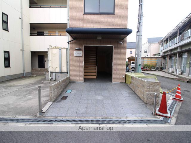 S.ステ−ジの玄関写真