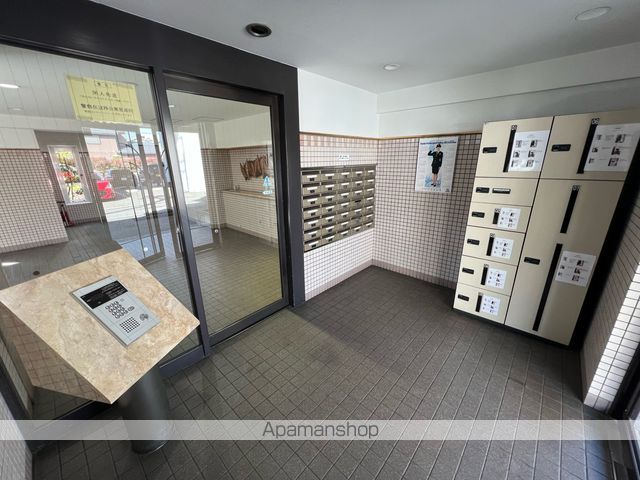 レジデンスコトンの玄関写真