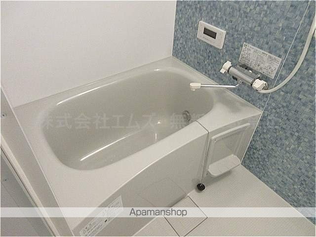 NOON栄通の内装写真