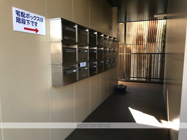 近江鉄道八日市線 八日市駅 徒歩9分 3階建 築20年の玄関写真