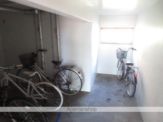 第22森宅建マンションの玄関写真