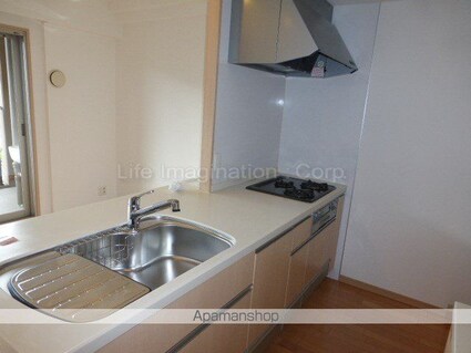 ロータリーマンション大津京レアール[3LDK/65.11m2]のキッチン