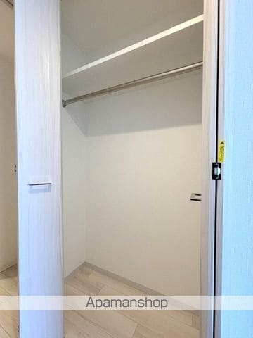 エスレジデンスAWAZAウエストの内装写真