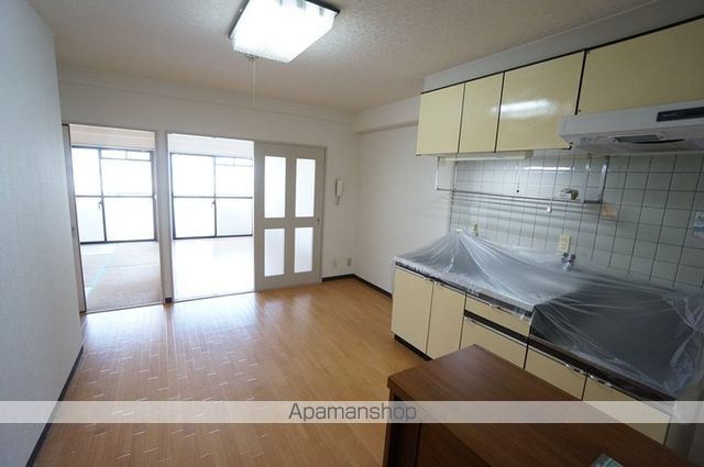 摂津第7マンションの内装写真