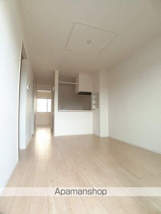 カーサ　デ　ベラーノⅠ[1LDK/44.21m2]のリビング・居間