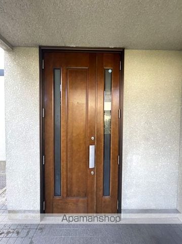 鹿児島本線 福工大前駅 徒歩15分 2階建 築36年の玄関写真