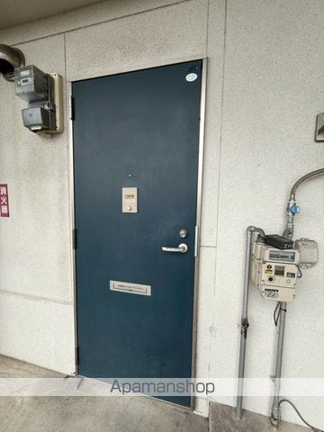 大王コーポの玄関写真