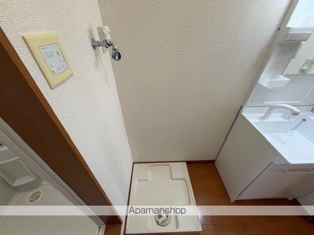 アヴァンセタウンAの内装写真