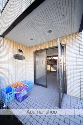 ハイムフォーレストの玄関写真