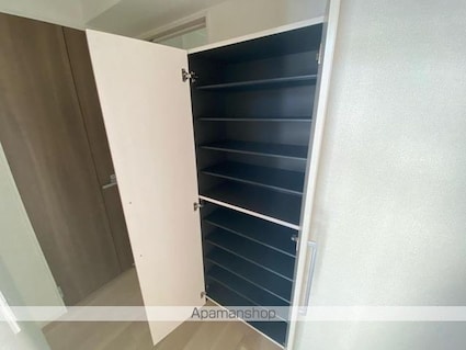 クラール元山駅前Ａ[1LDK/36.29m2]の玄関