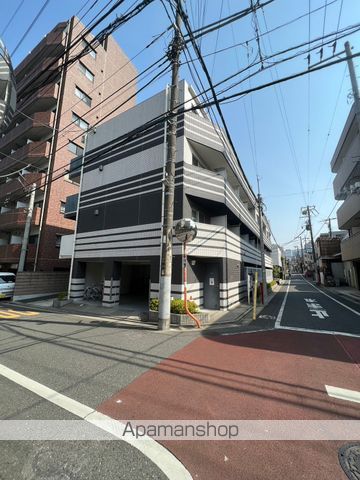 【中野区弥生町のマンションの外観3】