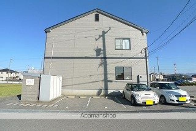 マノワールの外観写真