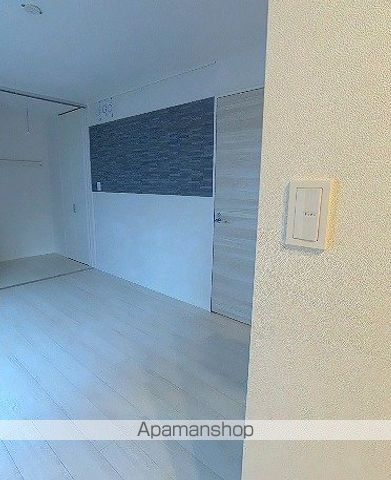 シャトル不動院前の内装写真