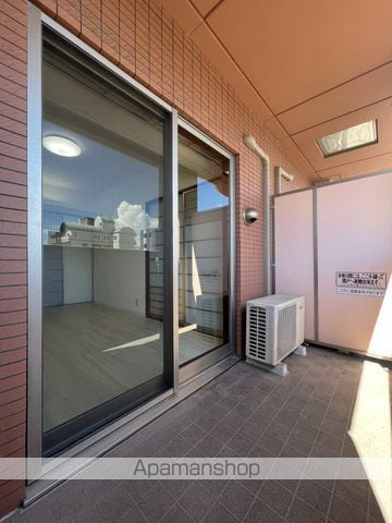 コンソラーレ日本橋の内装写真