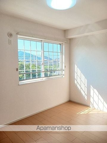 グリーンガーデンの内装写真