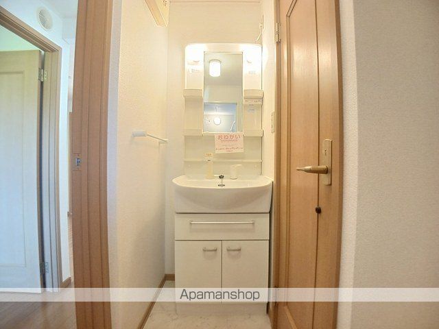 セイバリープレイス A棟の内装写真
