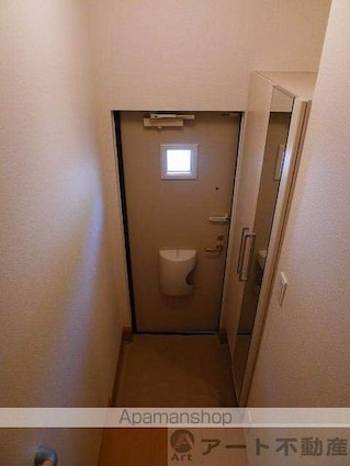 ラフレシール[1LDK/46.09m2]の玄関