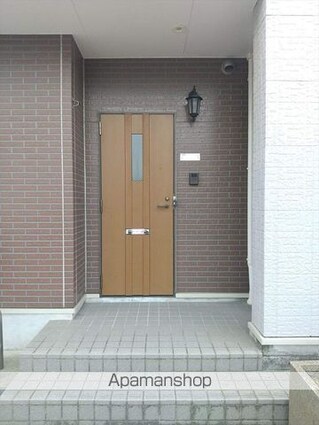 和歌山県和歌山市西浜[2LDK/64.98m2]のエントランス