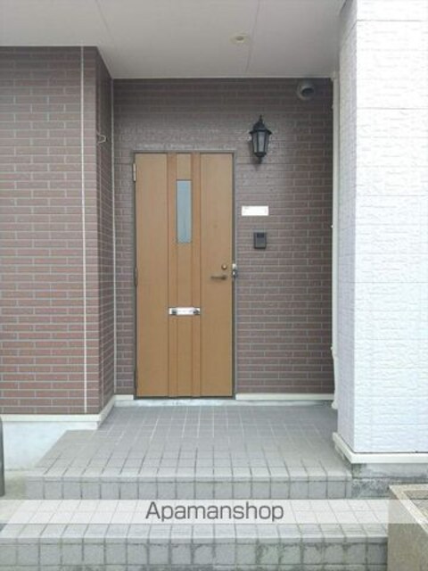 和歌山県和歌山市西浜[2LDK/64.98m2]のエントランス