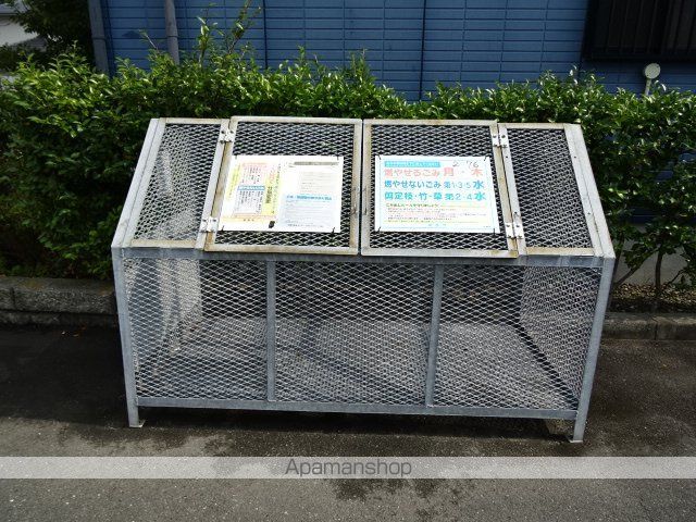 メイプルハウスCの外観写真