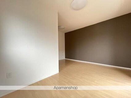 Ｃａｓｔｏｒ（カストル）[1LDK/39.68m2]のリビング・居間3