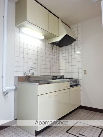 アパートメントワキザカの内装写真