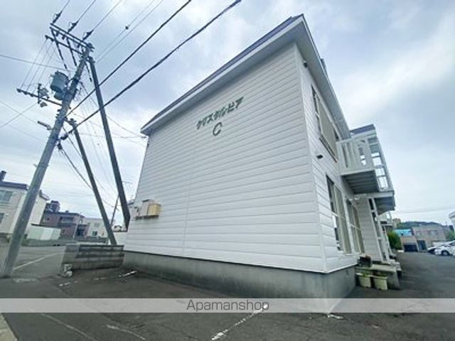 クリスタルピアCの外観写真