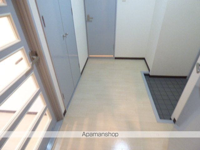 ティピカルタルミの内装写真