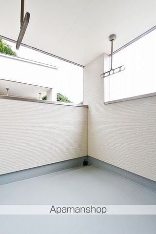フィットセルエイトの内装写真