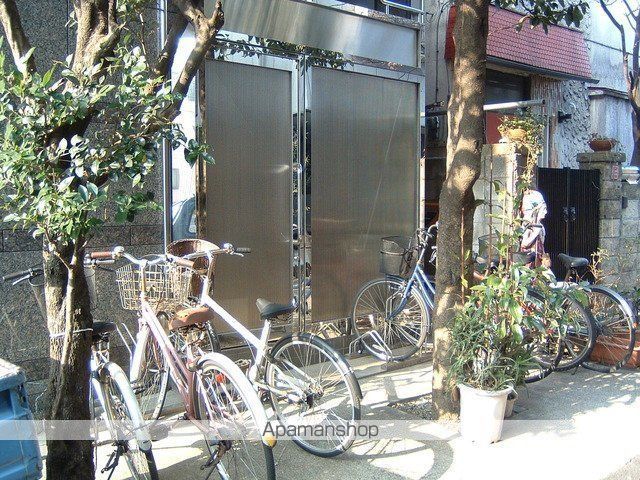 エフアイビルの外観写真