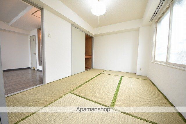 グラフウエストIの内装写真