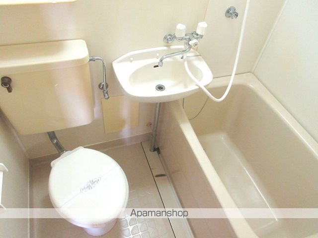 ハイツ門名の内装写真