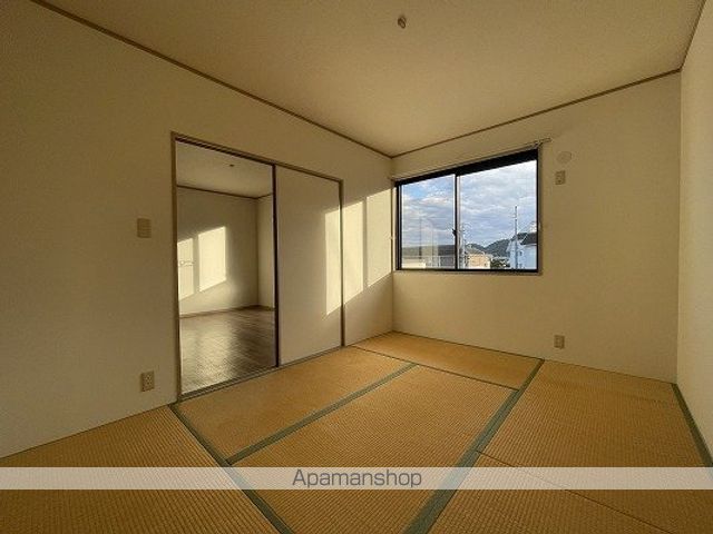 アンシャンテの内装写真