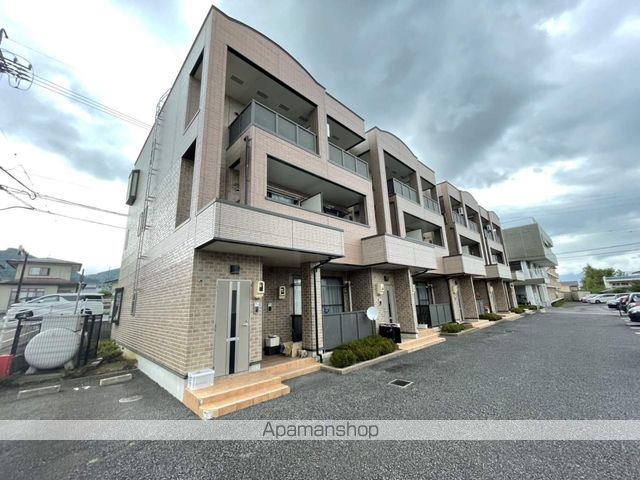 カーサグランデの外観写真